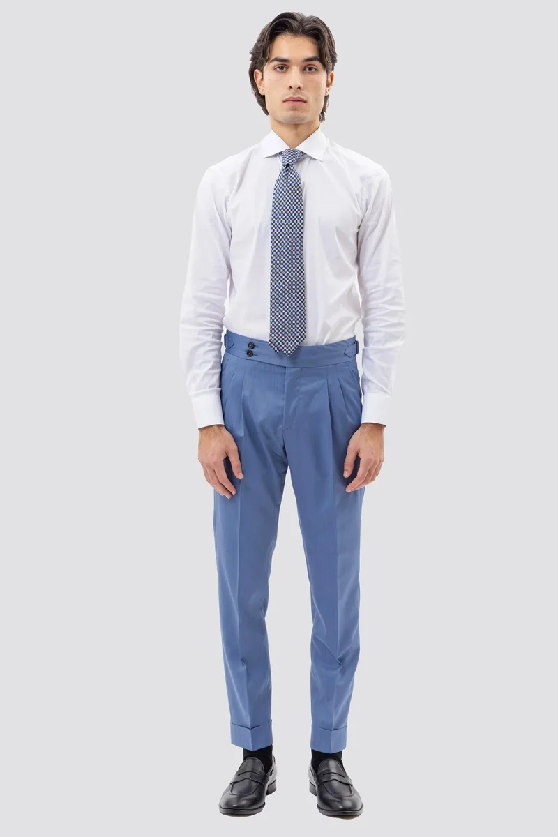 Pantalone uomo Celeste Solaro in fresco lana e seta Holland & Sherry vita alta con pinces fibbie laterali e risvolto 5cm - immagine 3