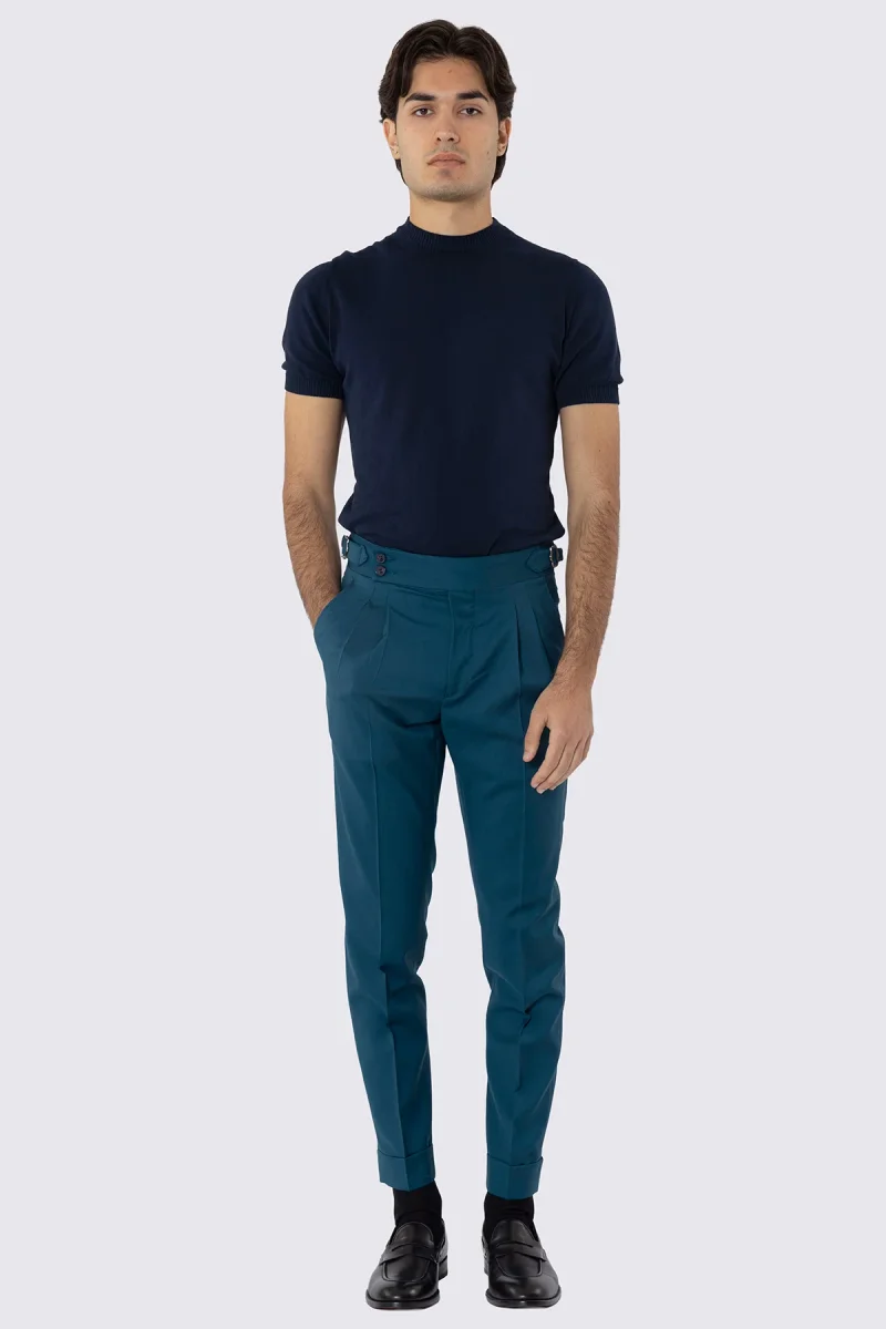 Pantalone uomo verde petrolio in fresco lana super 130’s Bristol tessuti Napoli vita alta doppia pinces fibbie laterali e risvolto 5cm - immagine 3