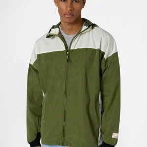 Men’s Lightweight Hooded Windbreaker Jacket
