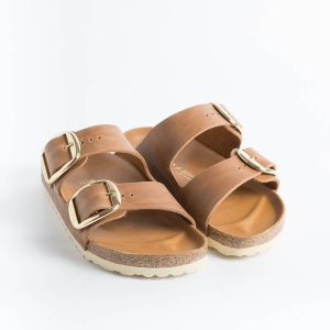 BIRKENSTOCK - Sandali bassi 1011073 - Arizona Big Buckle - Cognac