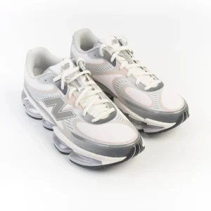 NEW BALANCE - Sneakers U20005F9 - Cipria Grigio