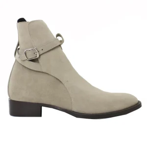 Stivaletti uomo sabbia in camoscio con fibbia laterale suola in cuoio made in italy