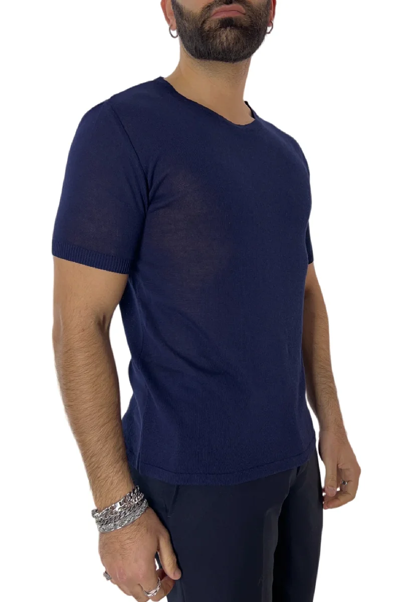 T-shirt uomo Blu in viscosa mezze maniche scollo largo made in italy - immagine 3