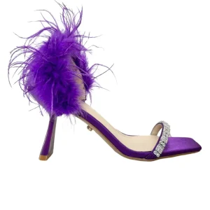 Sandalo donna viola in satin lucido fascia con pietree piuma