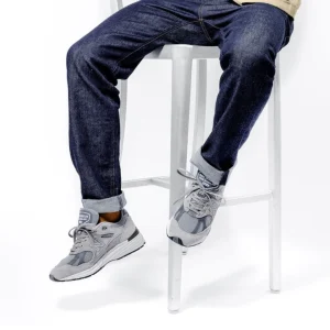 NEW BALANCE -  Sneakers - U991GL2 V2 - Grigio