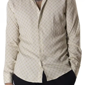 Camicia Uomo In Viscosa fantasia Vortici Beige vestibilita comoda Collo Italiano