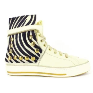 Scarpa donna sneakers in pelle e dettaglio toppa in cavallino